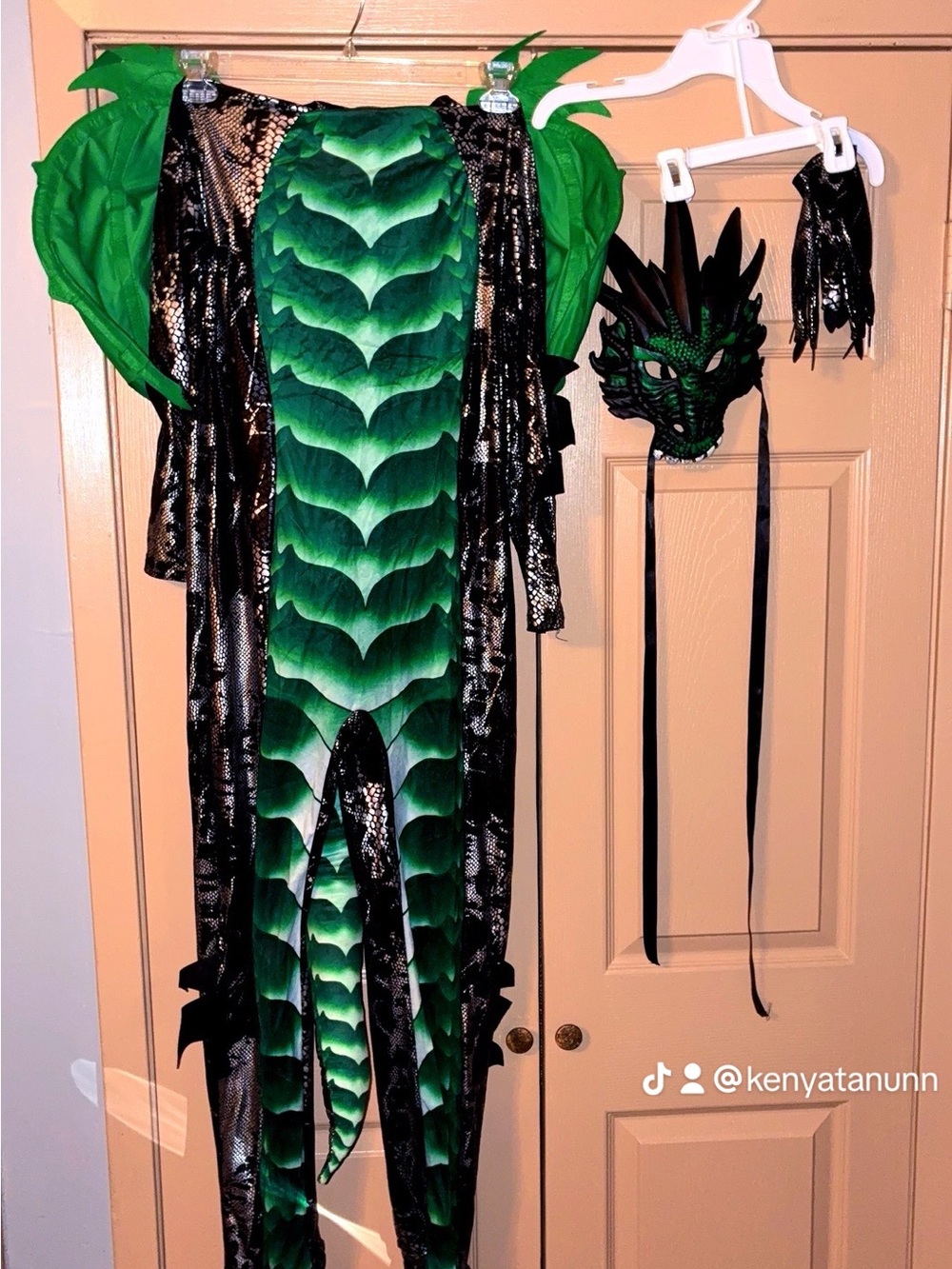 Kids Green Dragon Costume with Mask and Wings